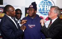 Bentt defended his WBO title against Herbie Hide 