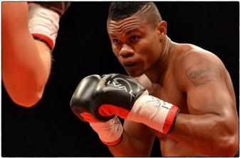 Alvarez inks promotional contract with Top Rank