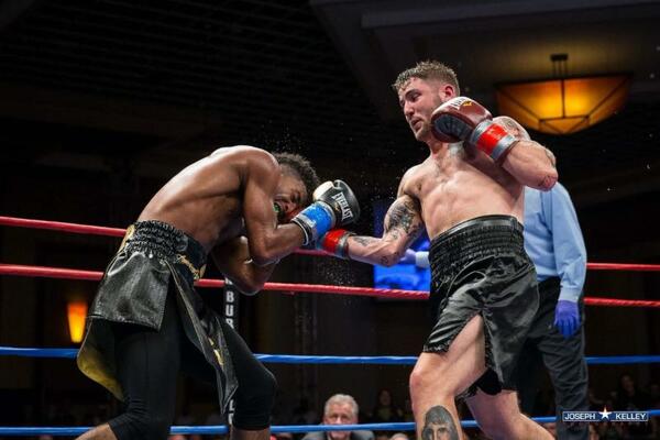 Jr. middleweight Greg Vendetti to face Manny Woods in hometown area event