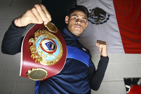 Emanuel Navarrete: Dealing with Covid19, recovering from a hand injury and hoping to fight Naoya Inoue