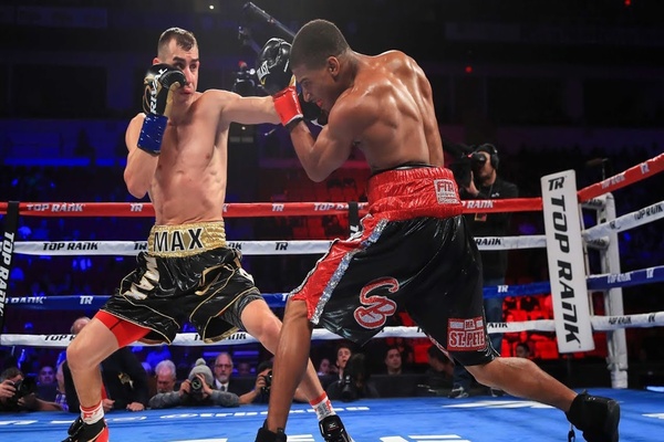 'Mad Max' Dadashev on fast track to world title shot