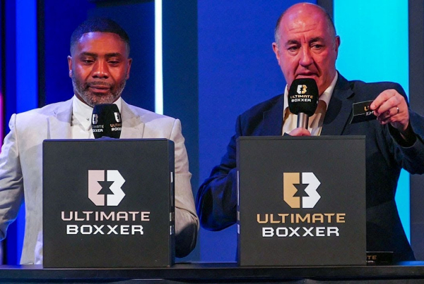 Steve Bunce and Spencer Fearon conduct the Ultimate Boxxer draw