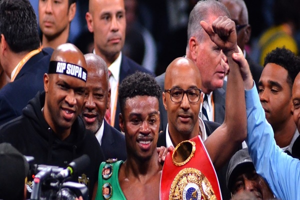 Errol Spence Jr. unifies welterweight division, Shawn Porter steals the show