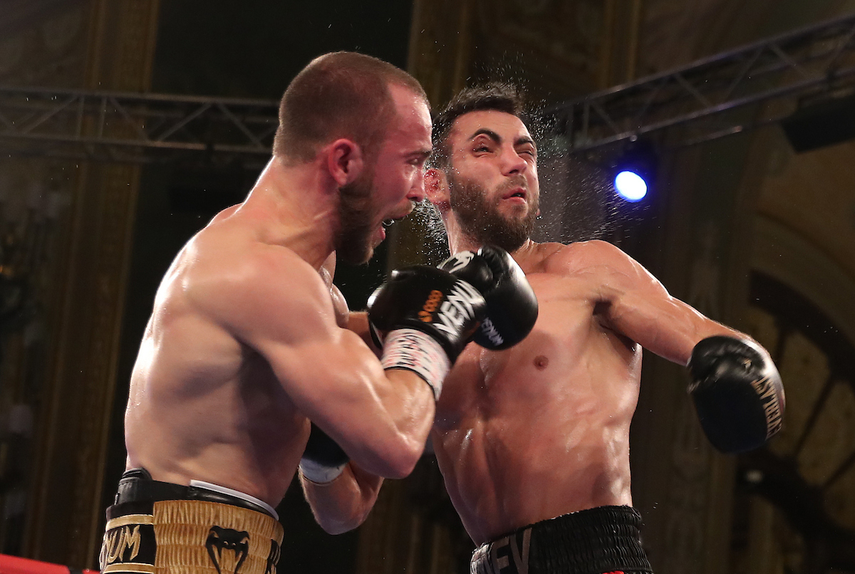 Alexander Besputin (left) vs Radzhab Butaev (Mark Robinson/Matchroom Boxing)