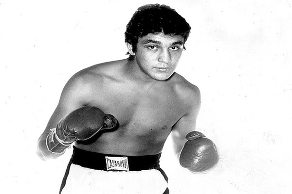 Should Mando Ramos be in the International Boxing Hall of Fame? I say YES