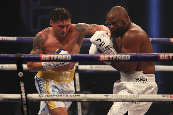 Oleksandr Usyk unable to stop Dereck Chisora, question marks remain