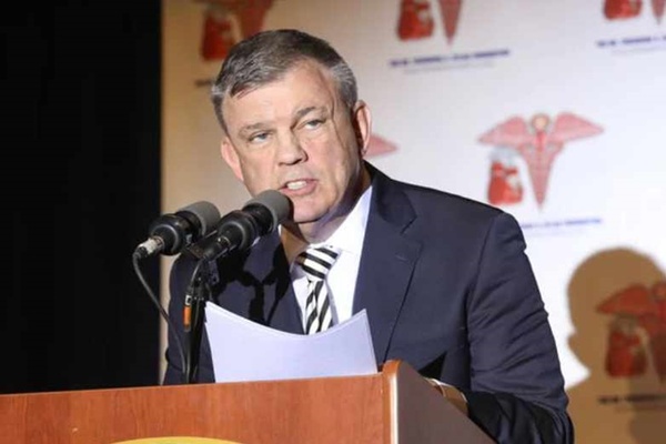 Teddy Atlas continues tradition of his late, great father