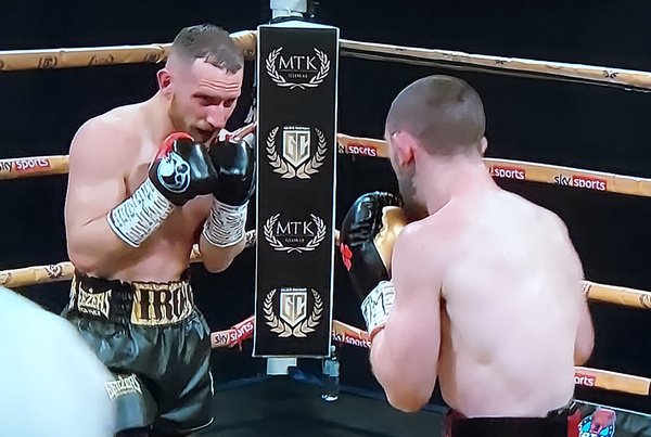 Jazza Dickens beats Ryan Walsh to take MTK Golden Contract title and WBO No. 1 ranking