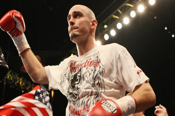 Chatting with the champ: Former middleweight champion Kelly 'The Ghost' Pavlik