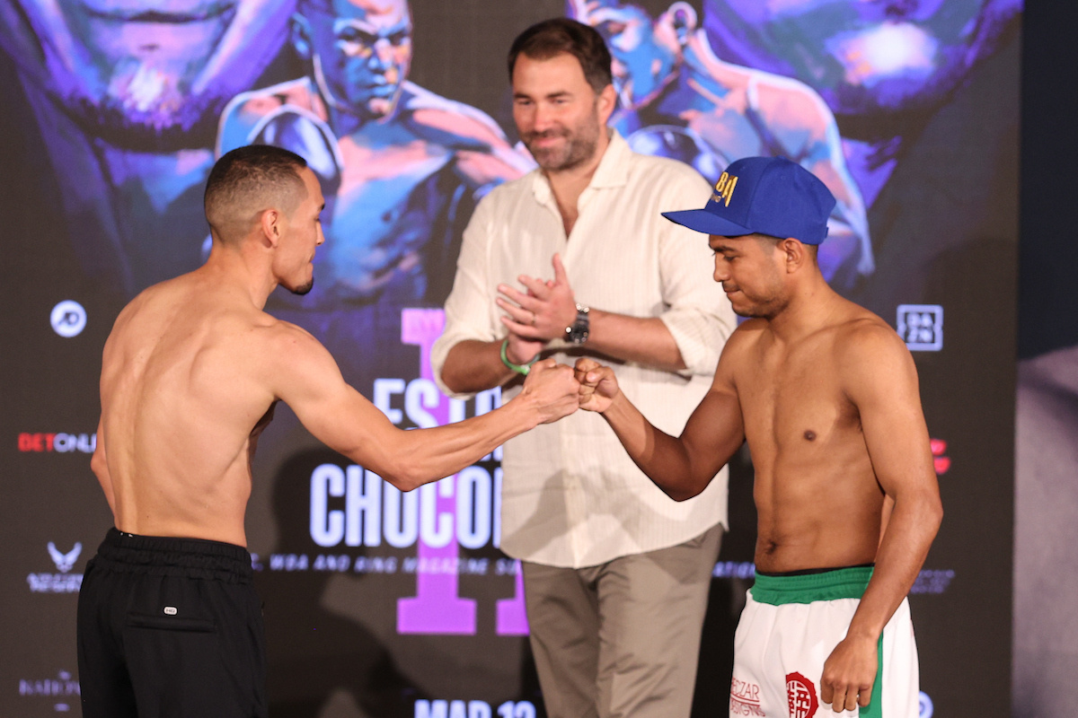 Juan Francisco Estrada vs Roman Gonzalez 2 weigh-in (Ed Mulholland/Matchroom Boxing USA)