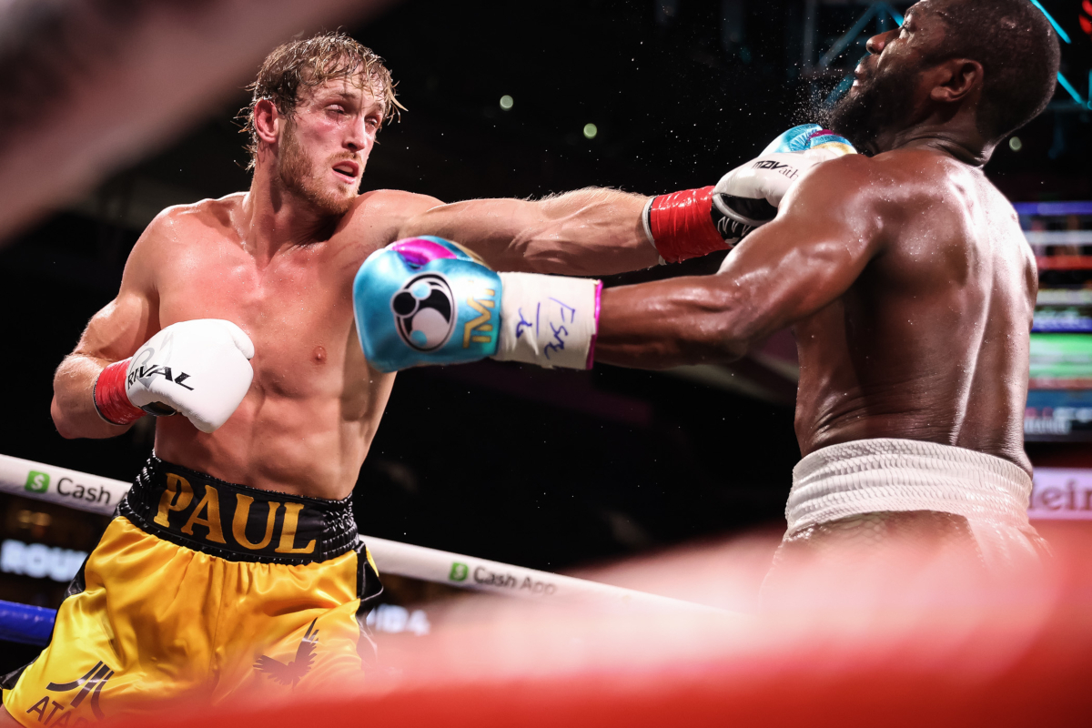 Floyd Mayweather vs Logan Paul report (Amanda Westcott/Showtime)