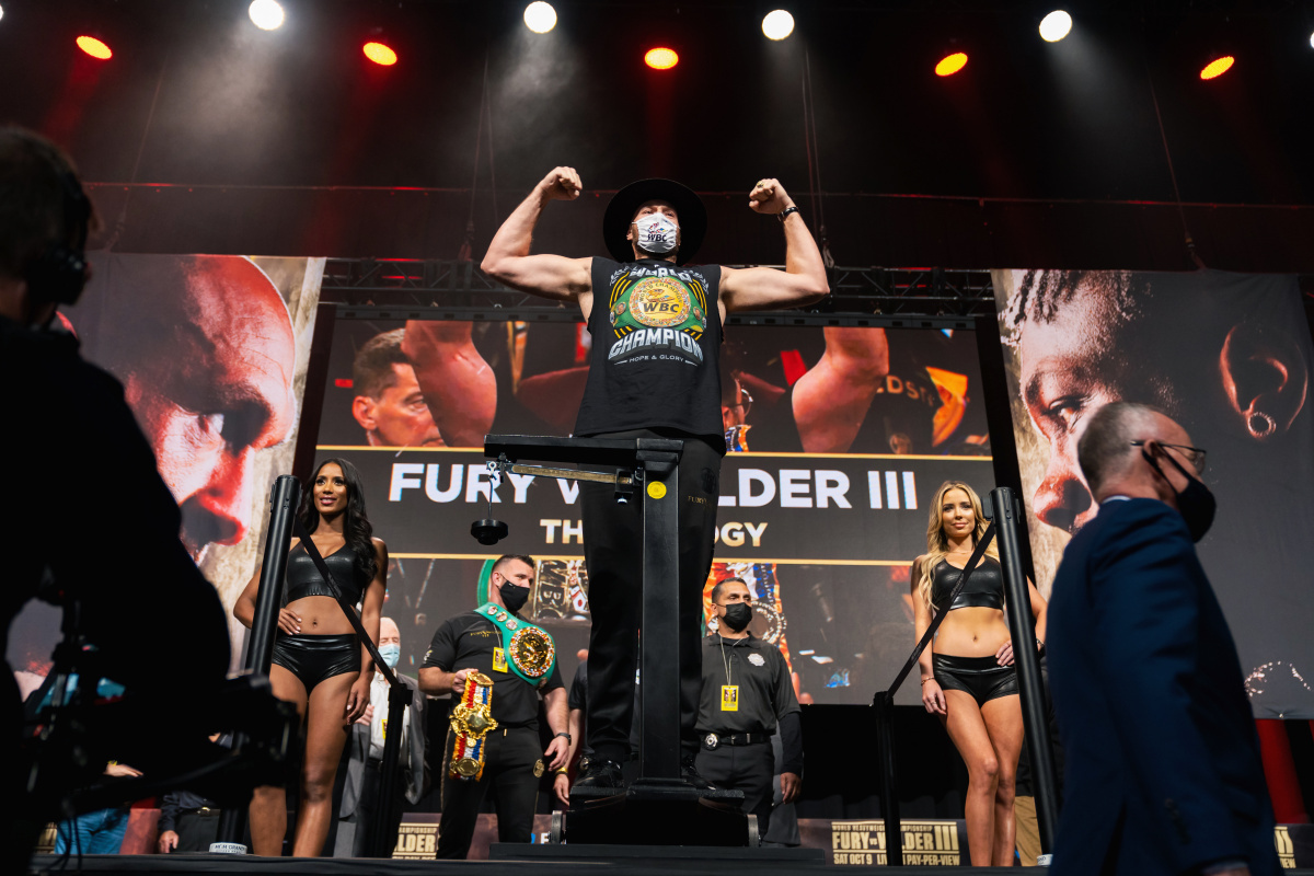 Tyson Fury vs Deontay Wilder 3 weigh-in (Ryan Hafey/PBC)