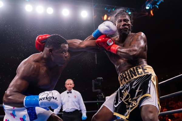Luis Ortiz overcomes two knockdowns to stop Charles Martin