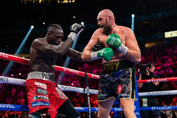 Maxboxing 2021 Fight of the Year: Tyson Fury KO 11 Deontay Wilder
