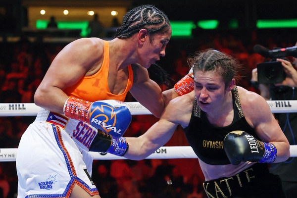 Katie Taylor digs down deep to edge Amanda Serrano in superfight