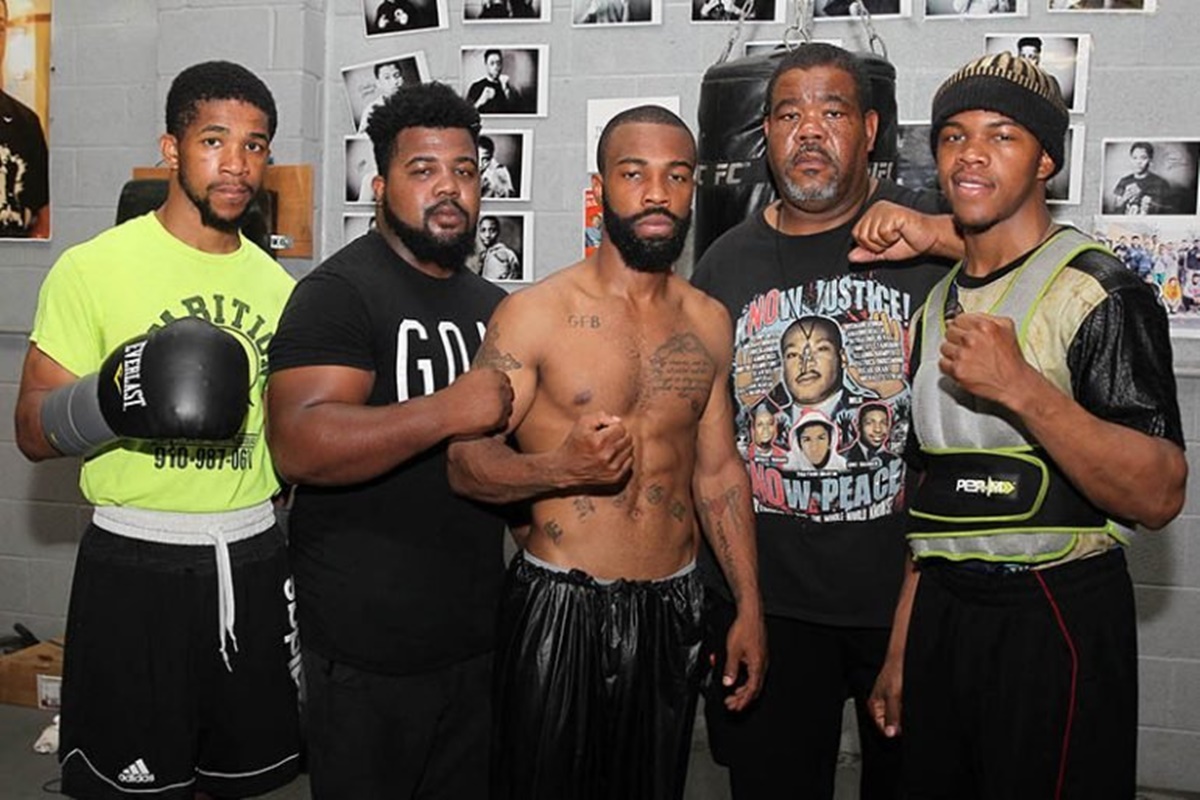 Gary-Russell-Sr.-and-sons Ed-Diller SHOWTIME 
