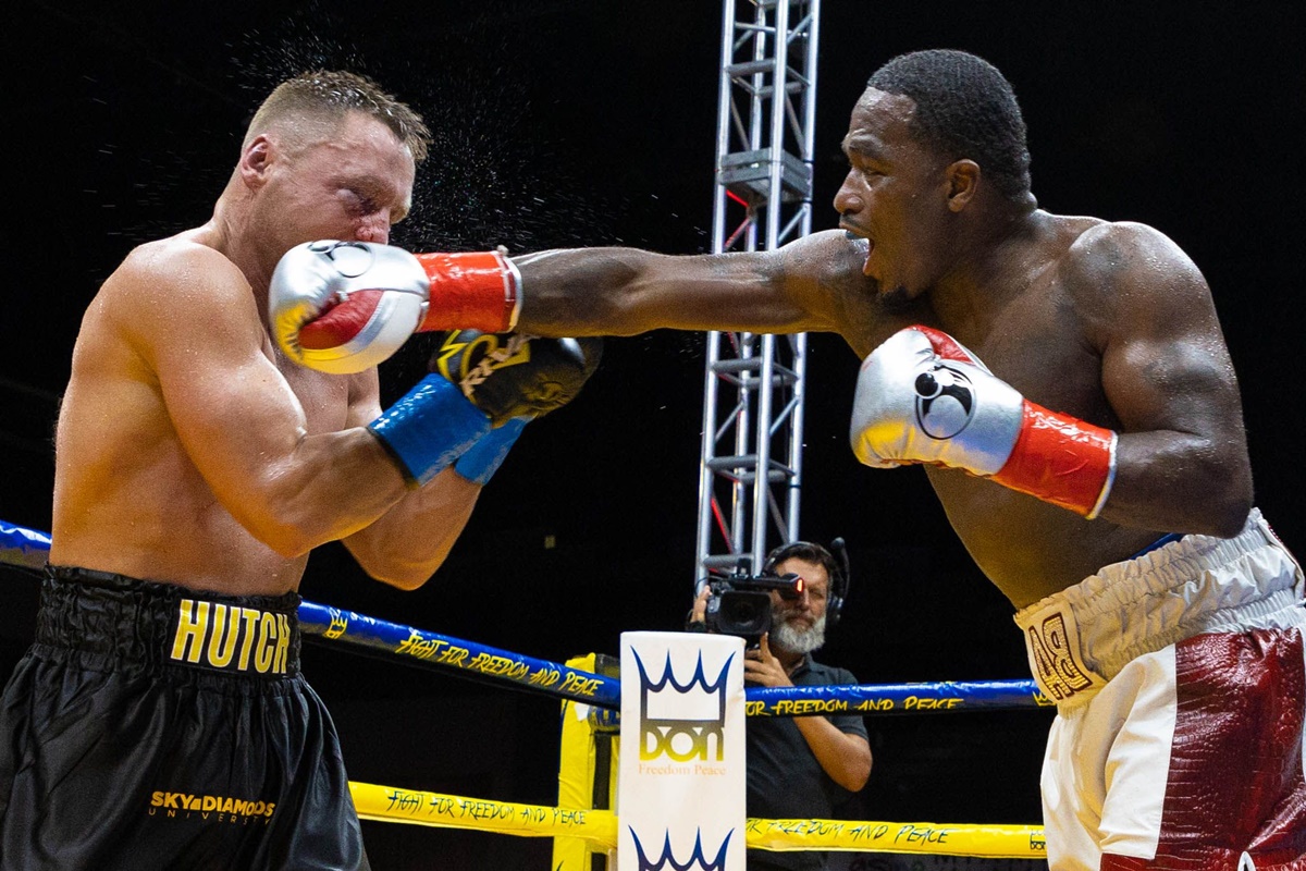 Broner back with win - has new lawyer