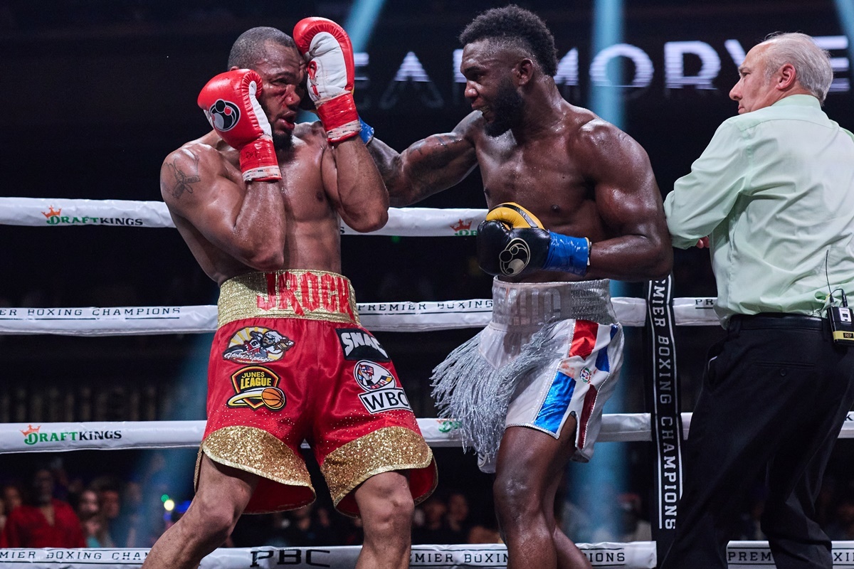 Max Boxing - News - Carlos Adames Stops Julian Williams, Erickson Lubin ...