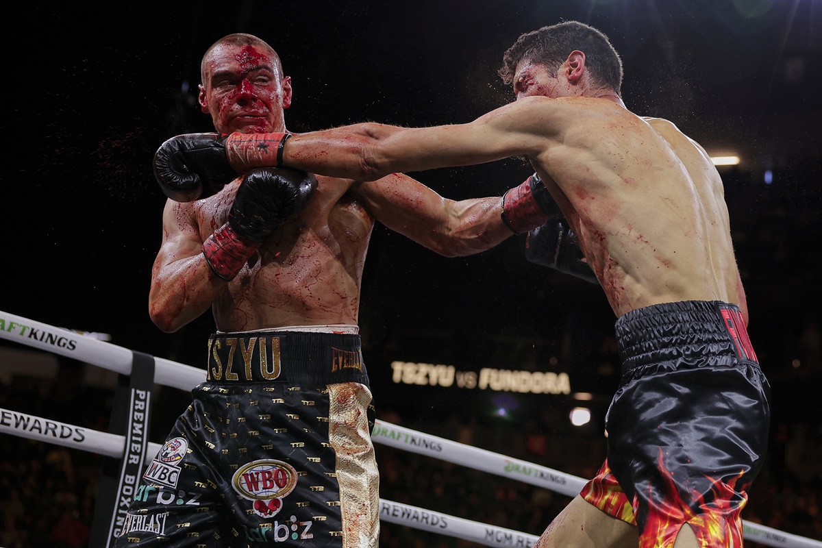 Tim Tszyu vs Sebastian Fundora photo by Esther Lin - Premier Boxing Champions