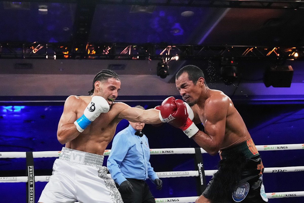 Yoenis Telez photo Joseph Correa - Premier Boxing Champions