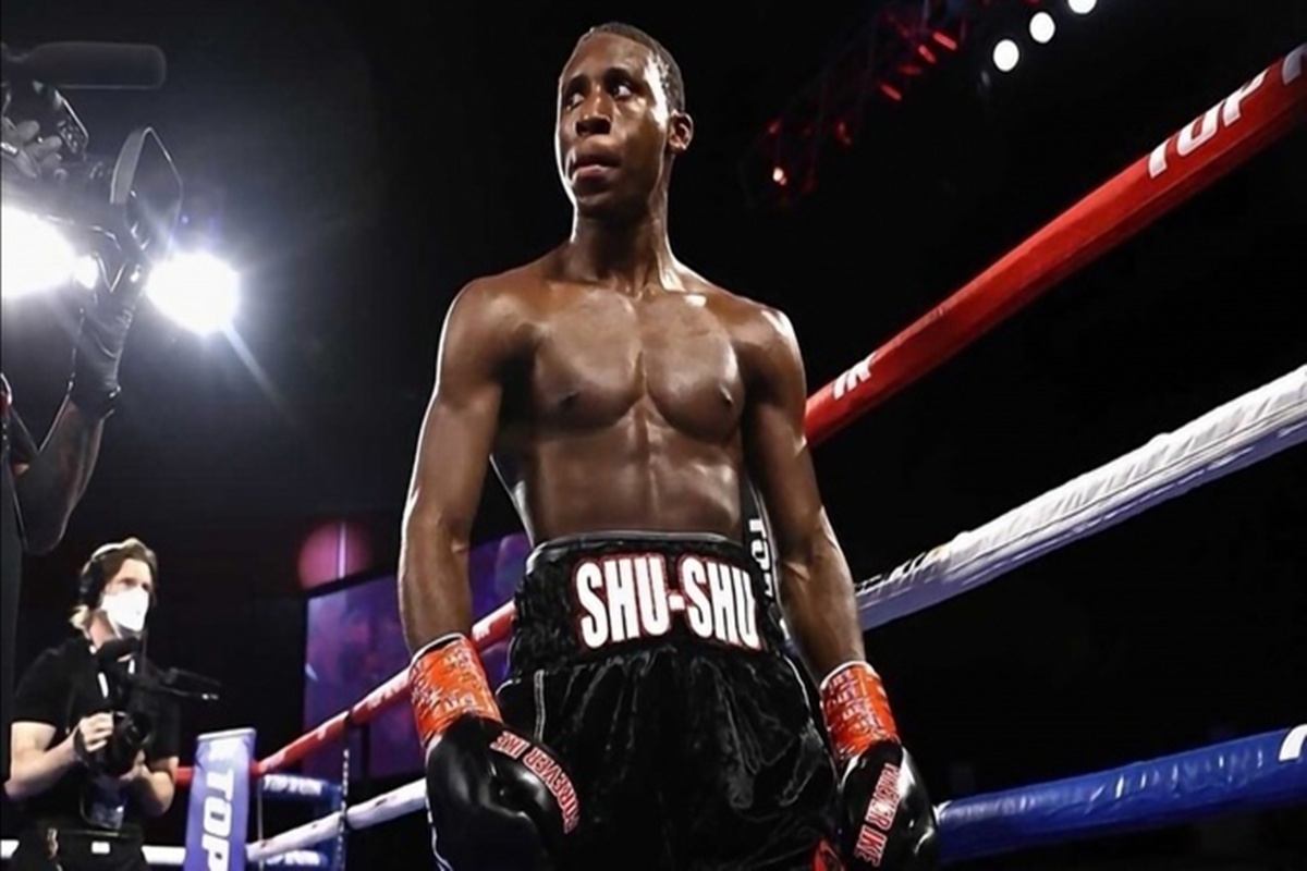 Bruce Carrington on verge of world title