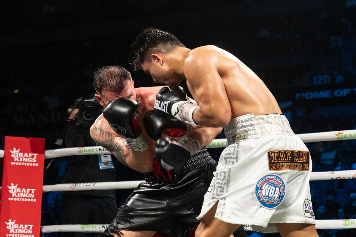 Upset - photo by Rhonda Costa/  Premier Boxing Champions