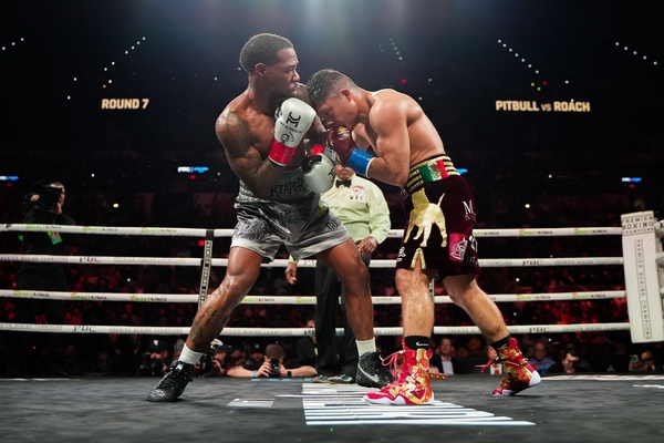 Lamont Roach and Pitbull Cruz fight to draw